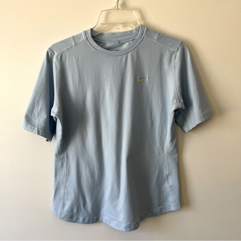 Nike Dri-Fit Short Sleeve Shirt M